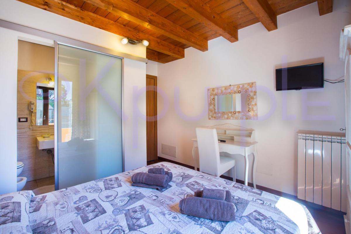 Le Api Hotel Cagliari Ngoại thất bức ảnh
