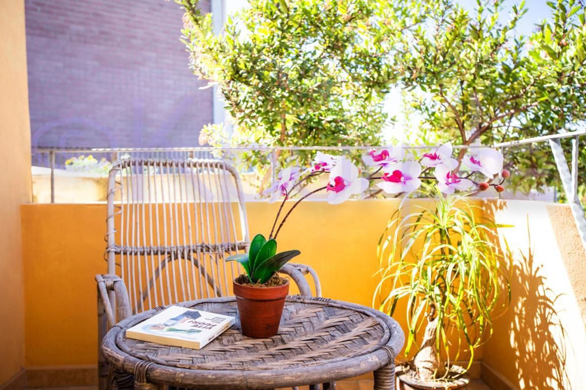 Le Api Hotel Cagliari Ngoại thất bức ảnh